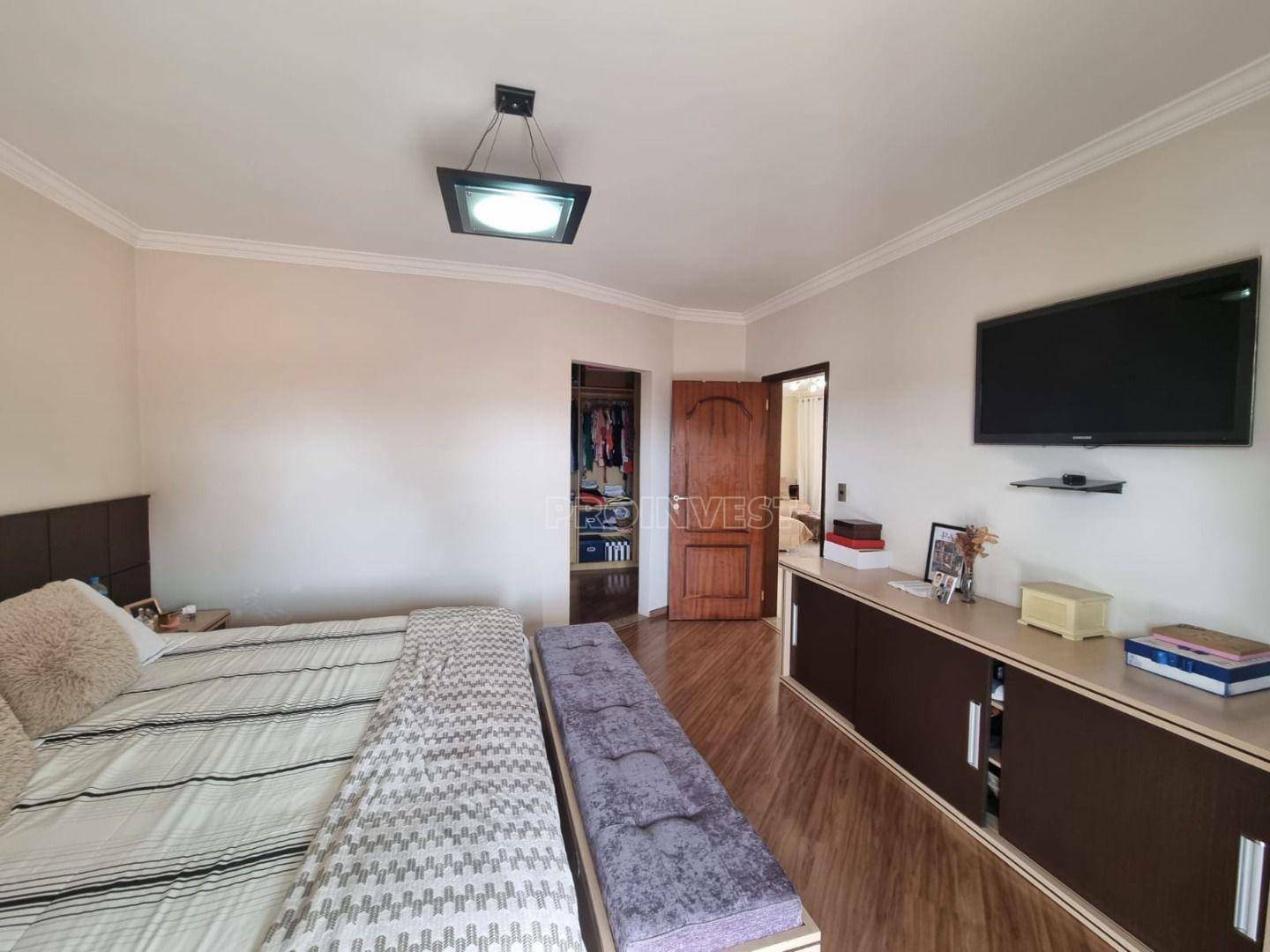 Casa à venda com 3 quartos, 288m² - Foto 15