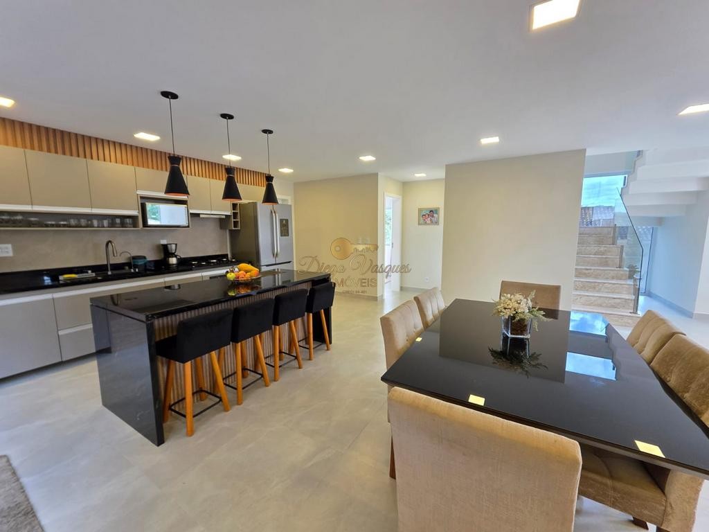 Casa de Condomínio à venda com 3 quartos, 600m² - Foto 11