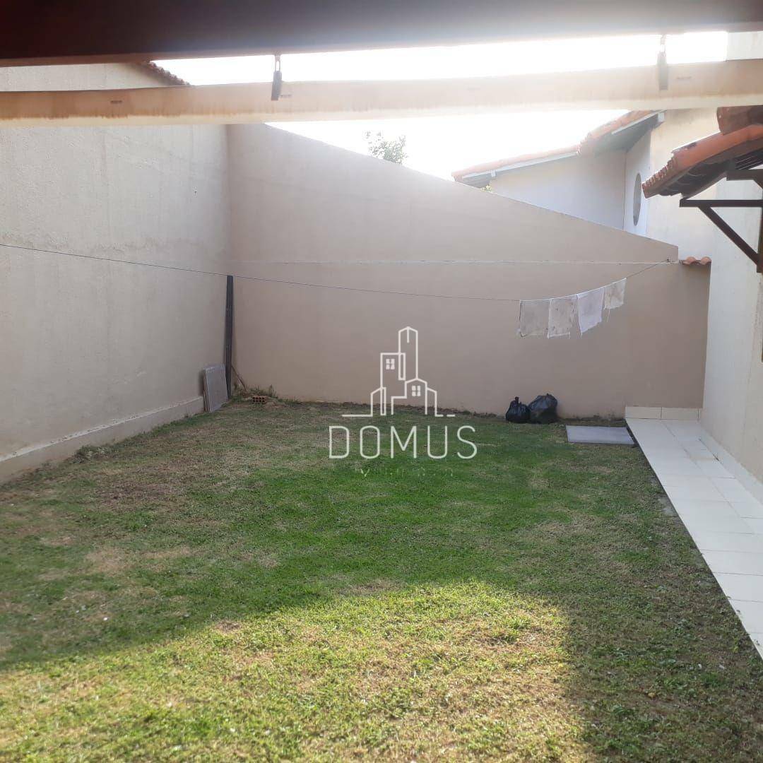 Casa à venda com 3 quartos, 283m² - Foto 7