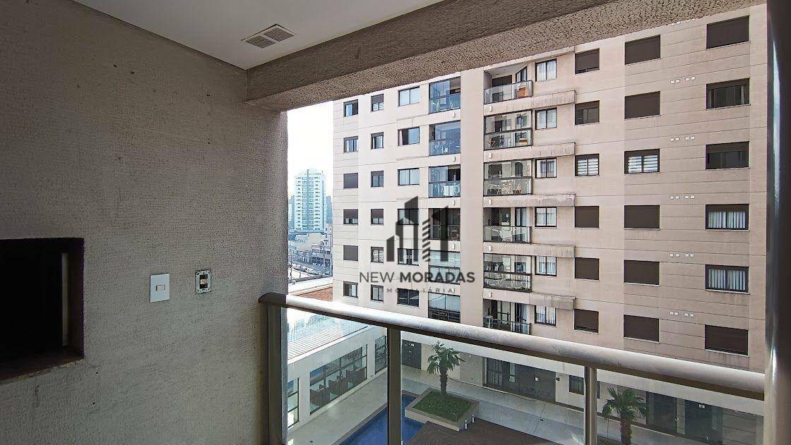 Apartamento para alugar com 2 quartos, 55m² - Foto 4