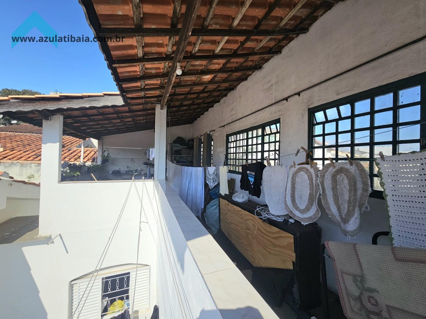 Casa à venda com 3 quartos, 200m² - Foto 12