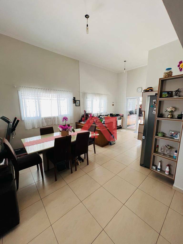 Casa à venda com 3 quartos, 180m² - Foto 5