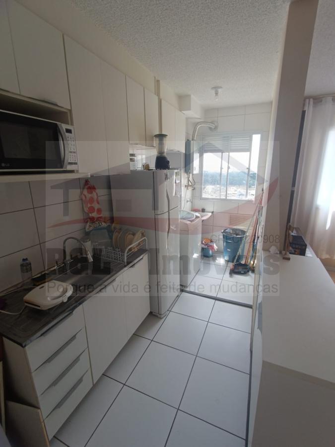 Apartamento à venda com 2 quartos, 41m² - Foto 9