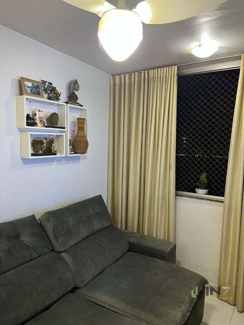 Apartamento à venda com 2 quartos, 60m² - Foto 6