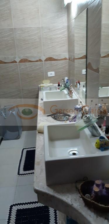 Casa de Condomínio à venda com 3 quartos, 290m² - Foto 24