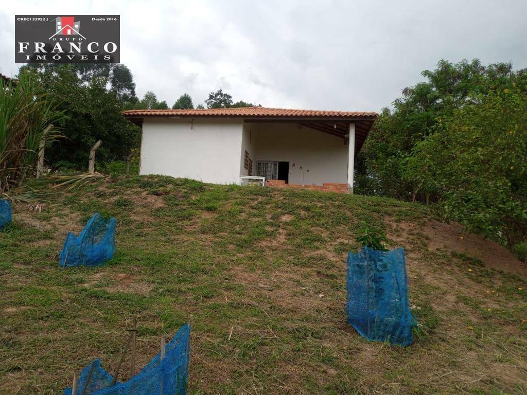 Chácara à venda com 2 quartos, 70m² - Foto 14