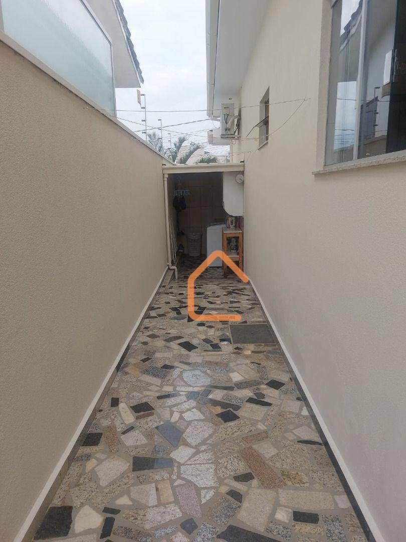 Casa à venda com 3 quartos, 190m² - Foto 17