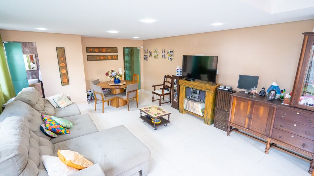 Sobrado à venda com 4 quartos, 250m² - Foto 9