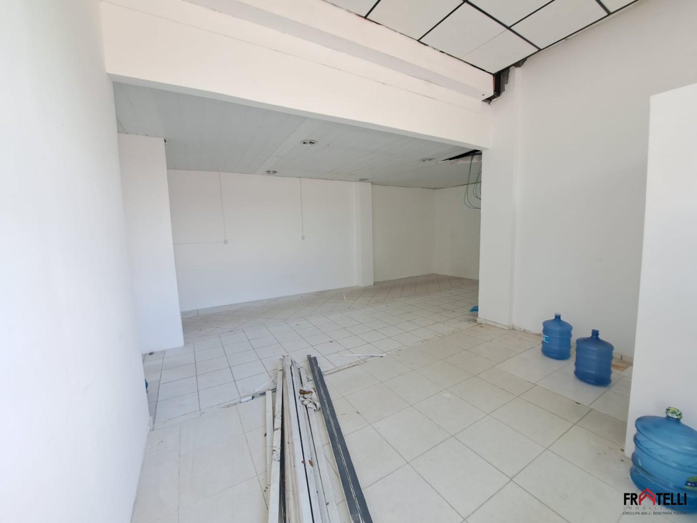 Prédio Inteiro para alugar, 66m² - Foto 3