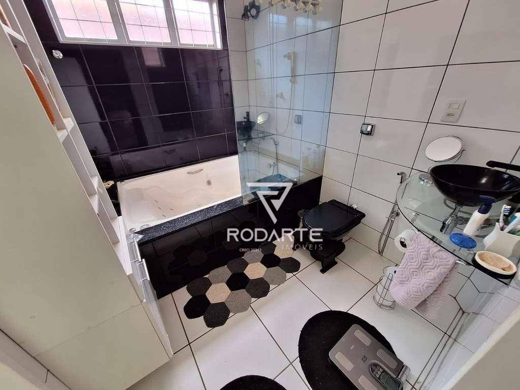 Casa à venda com 2 quartos, 203m² - Foto 10