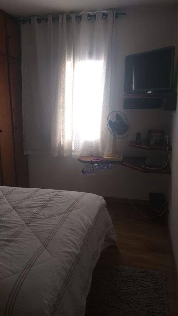 Apartamento à venda com 2 quartos, 60m² - Foto 5