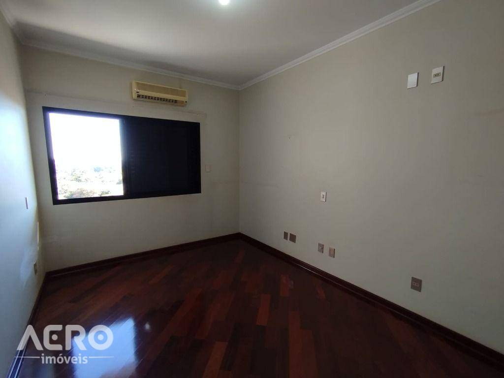 Apartamento para alugar com 3 quartos, 280m² - Foto 51