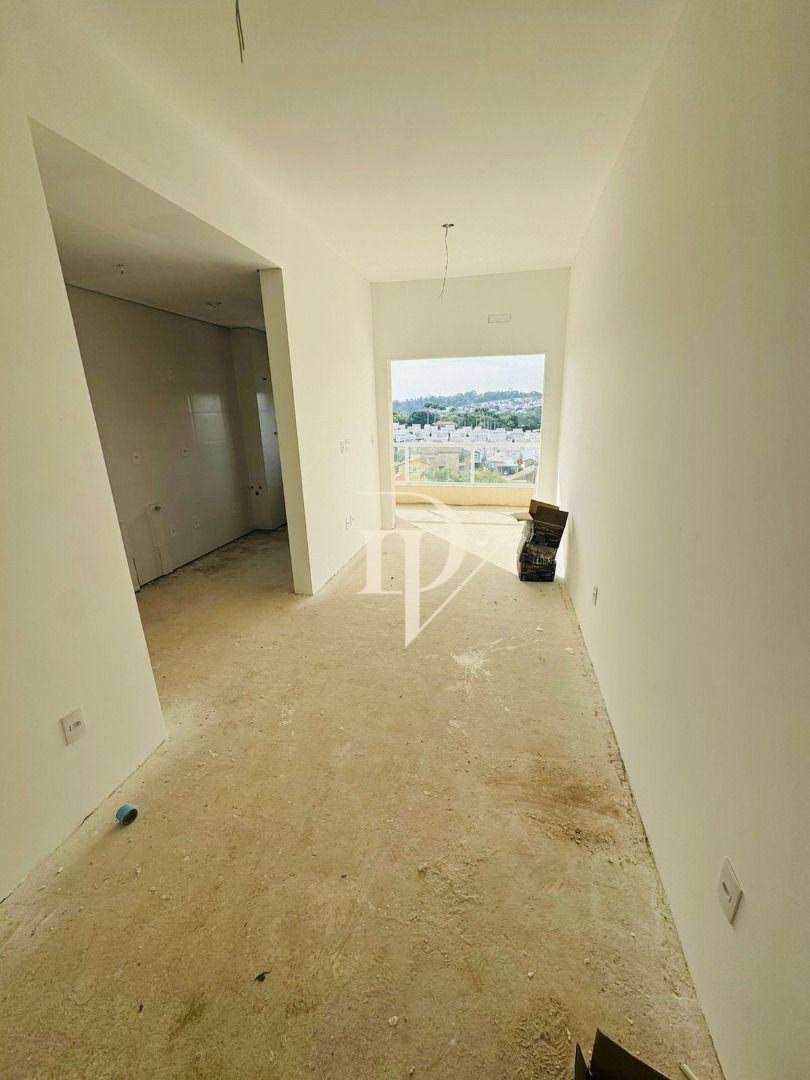 Apartamento à venda com 2 quartos, 74m² - Foto 1