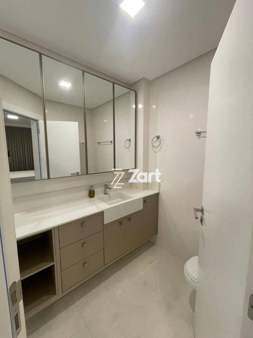 Apartamento à venda com 3 quartos, 188m² - Foto 31