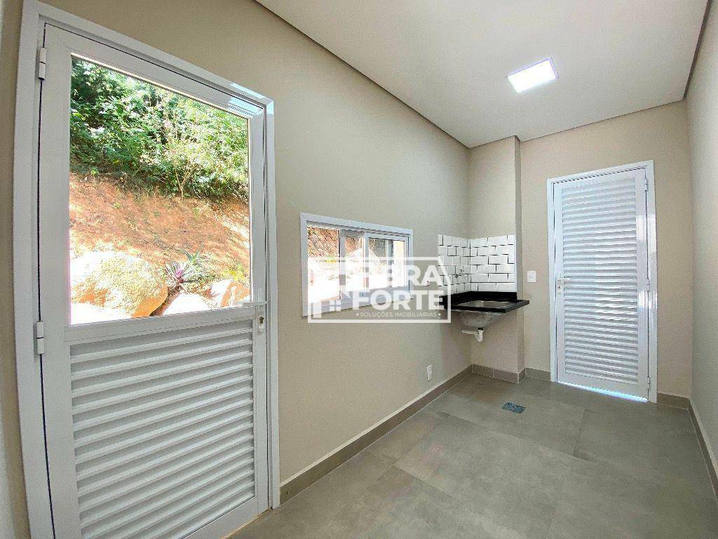 Casa de Condomínio à venda com 4 quartos, 300m² - Foto 6