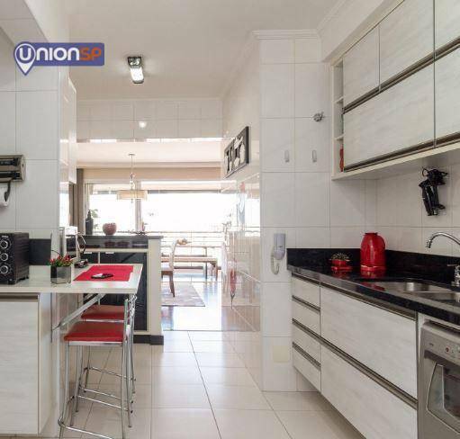 Apartamento à venda com 3 quartos, 133m² - Foto 22