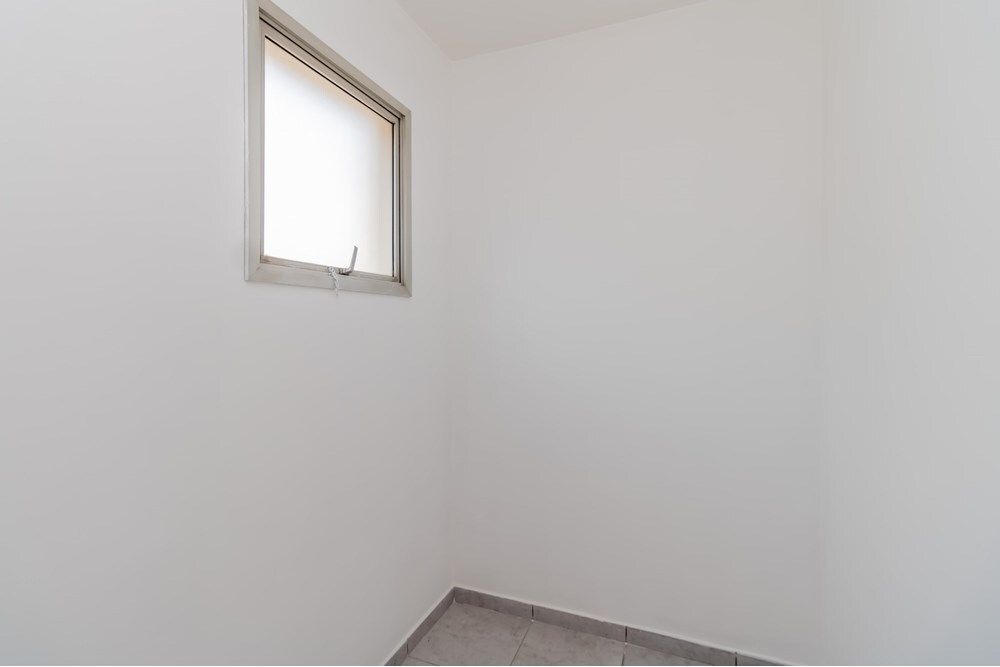 Apartamento à venda com 2 quartos, 70m² - Foto 5