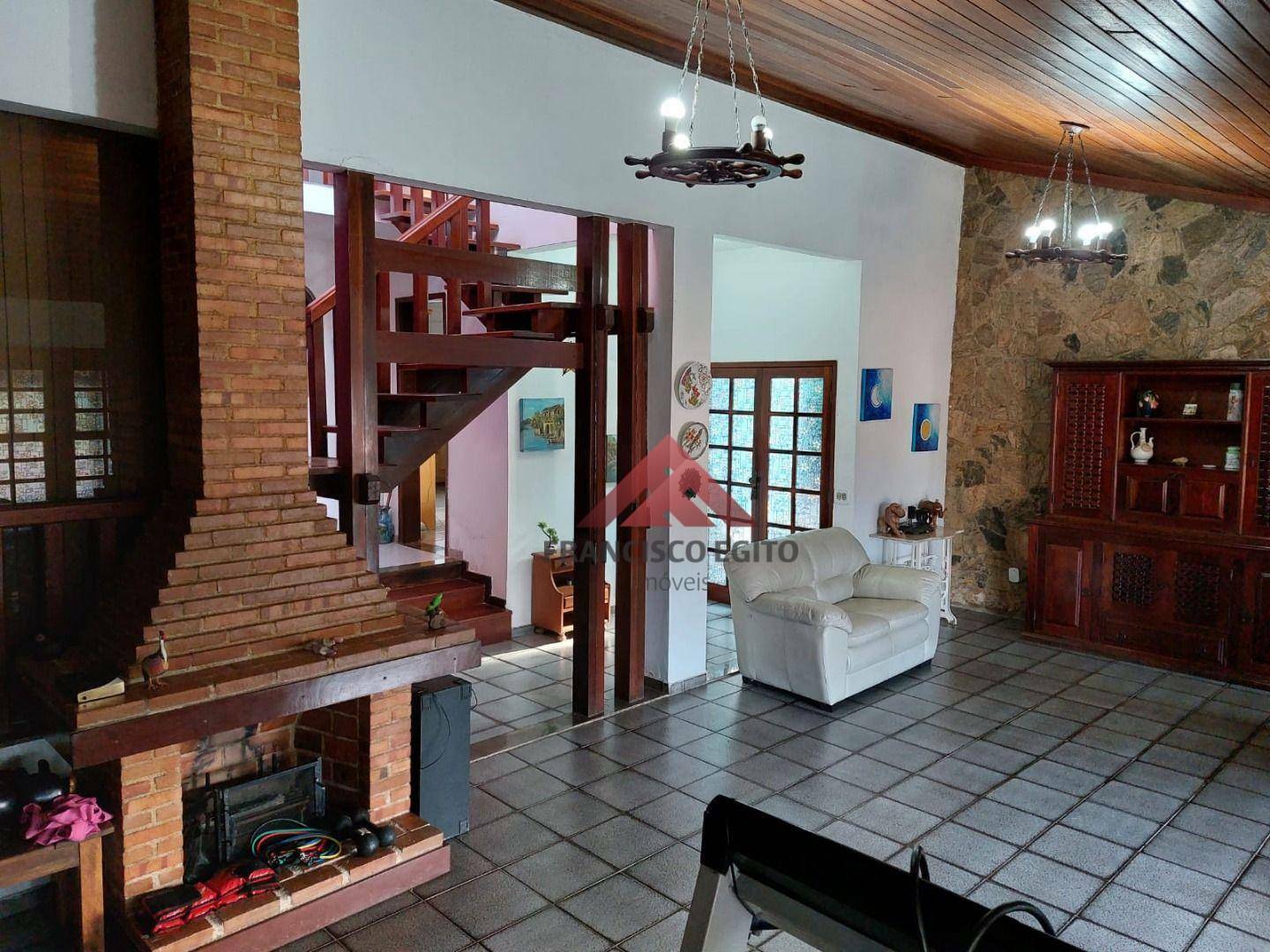 Casa à venda com 4 quartos, 350m² - Foto 3