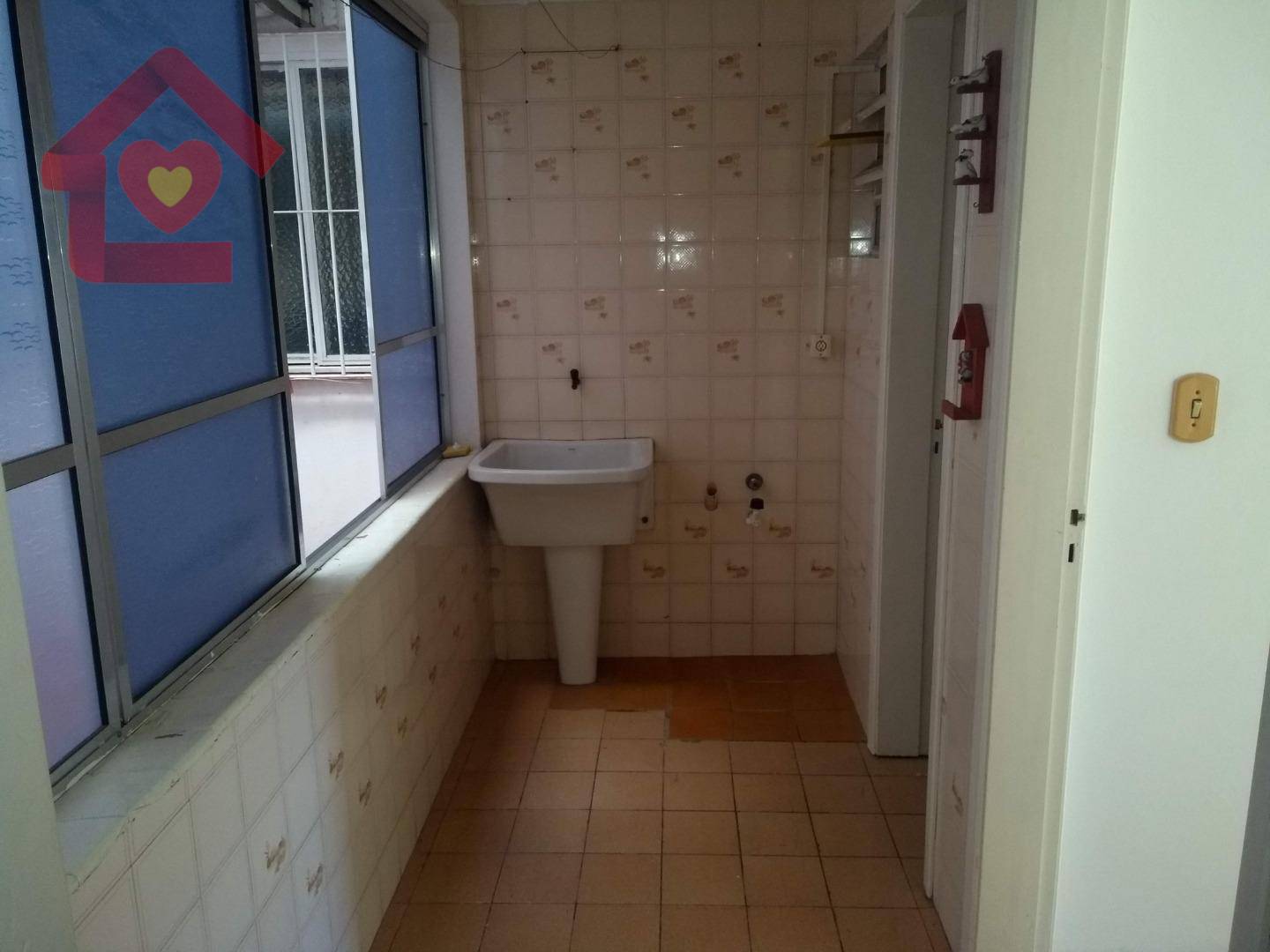 Apartamento para alugar com 3 quartos, 86m² - Foto 6