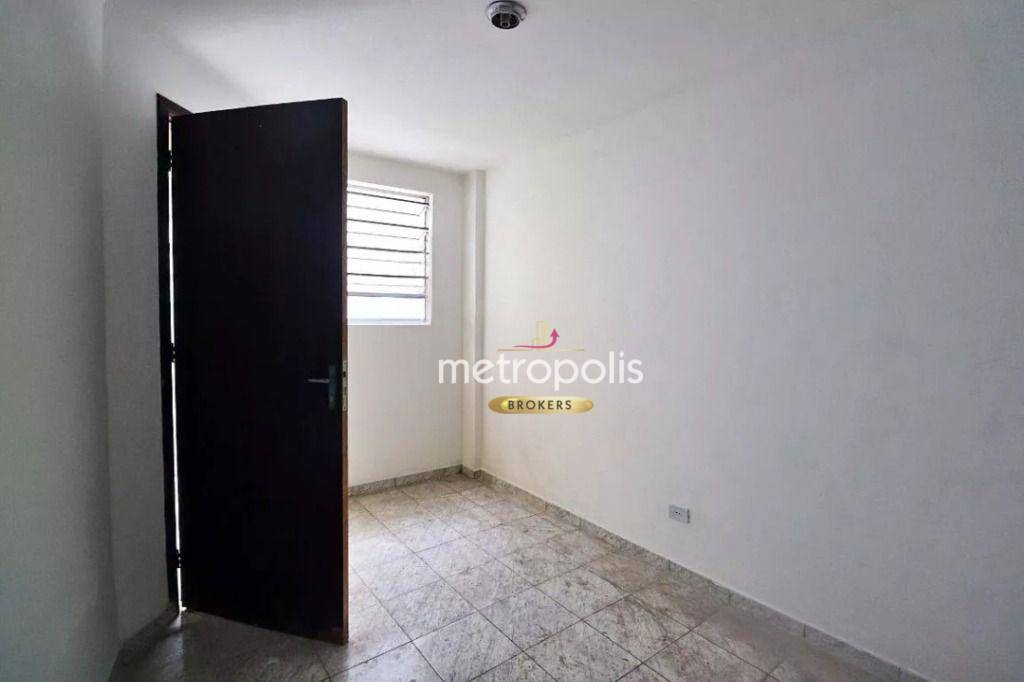 Casa de Condomínio para alugar com 4 quartos, 270m² - Foto 28