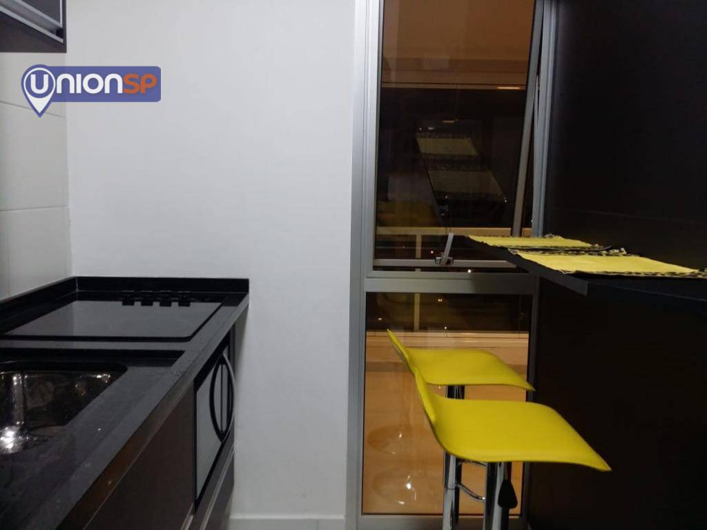 Apartamento à venda com 1 quarto, 50m² - Foto 19