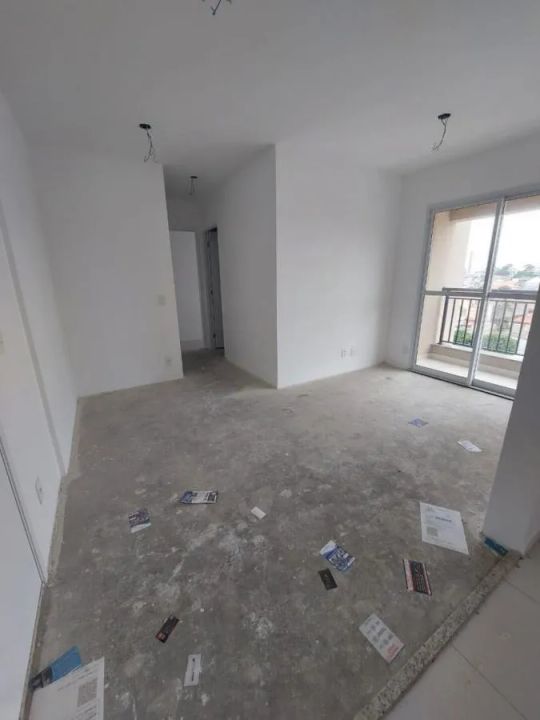 Apartamento à venda com 2 quartos, 60m² - Foto 7