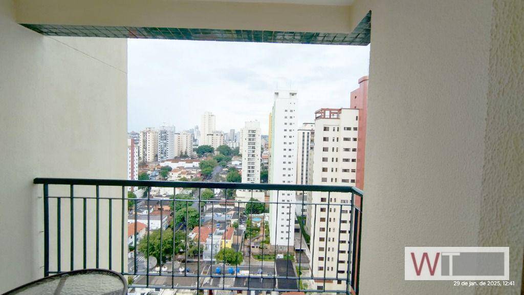 Apartamento à venda com 2 quartos, 56m² - Foto 1