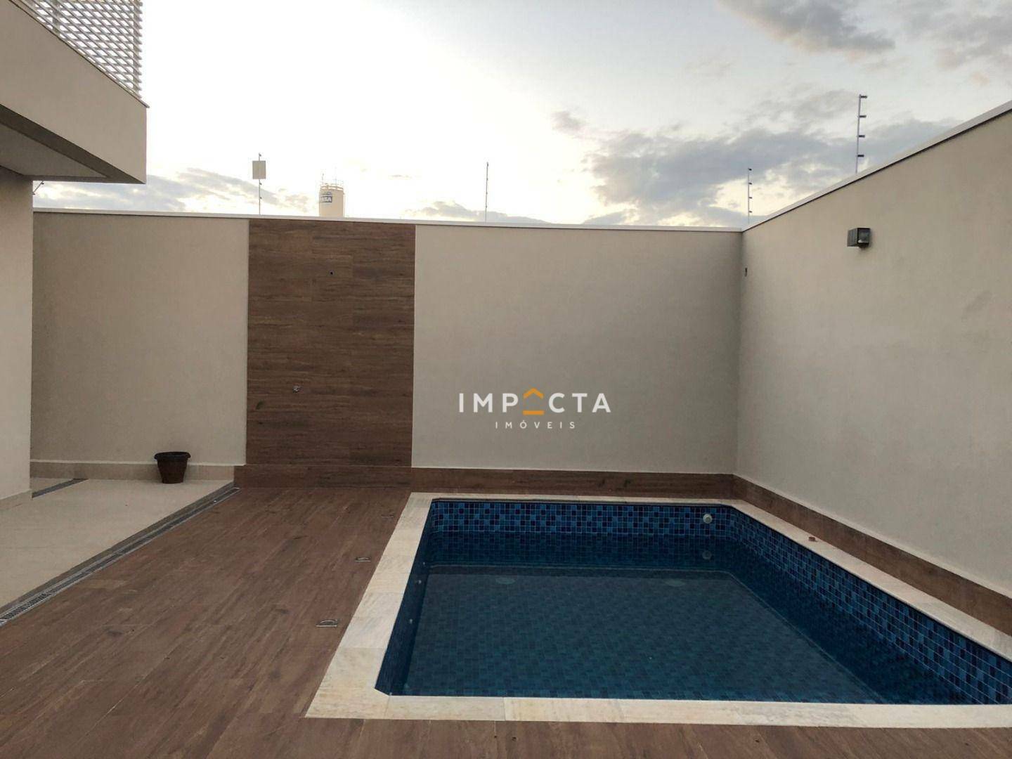 Casa à venda com 4 quartos, 220m² - Foto 12