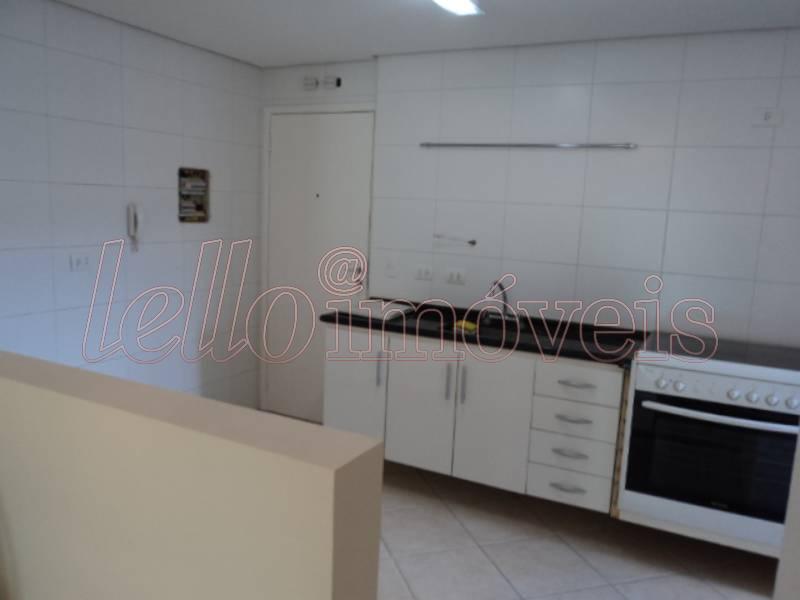 Apartamento para alugar com 3 quartos, 130m² - Foto 11