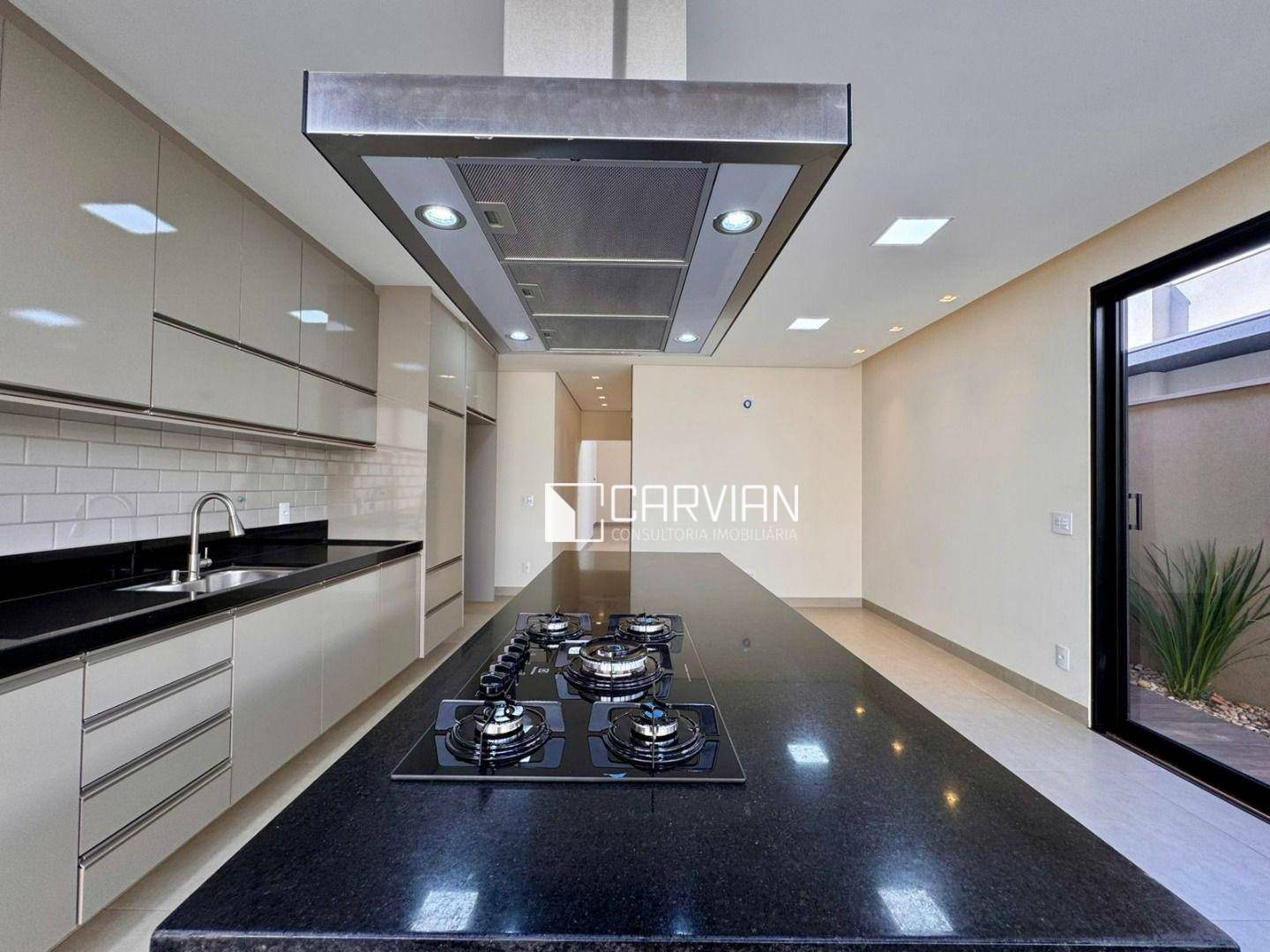 Casa de Condomínio à venda com 3 quartos, 192m² - Foto 4