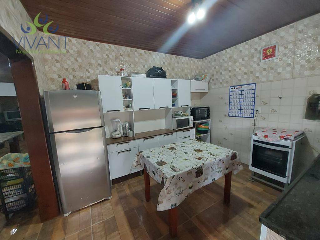 Chácara à venda com 10 quartos, 1500m² - Foto 6