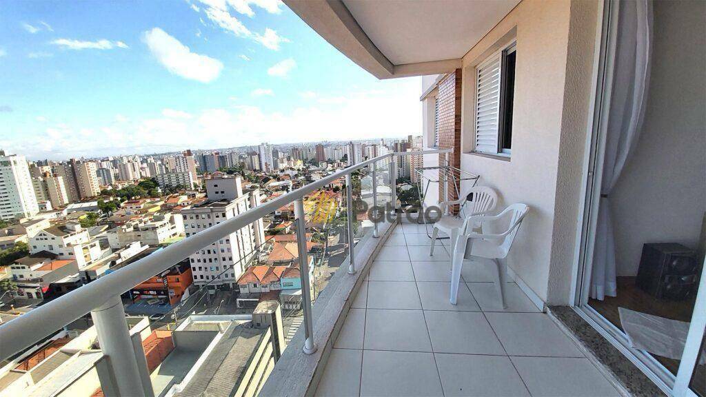 Apartamento à venda com 3 quartos, 95m² - Foto 1