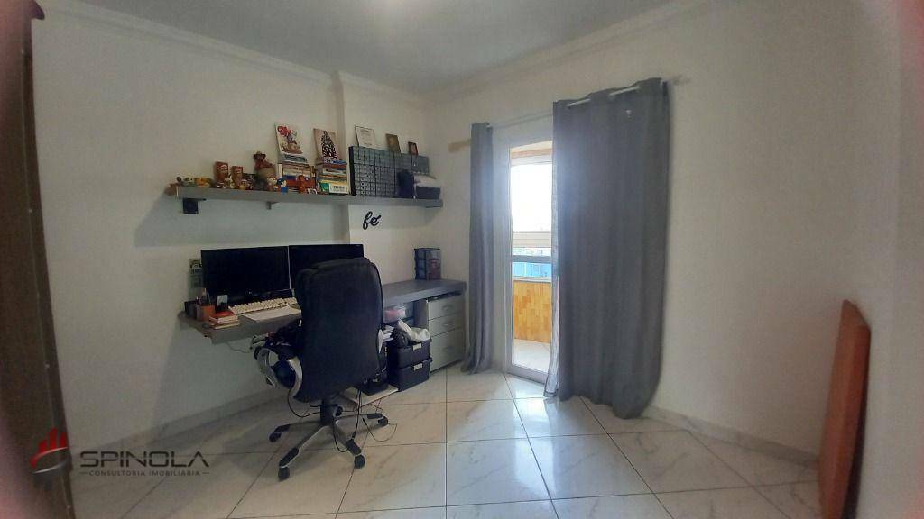 Apartamento à venda com 2 quartos, 72m² - Foto 32