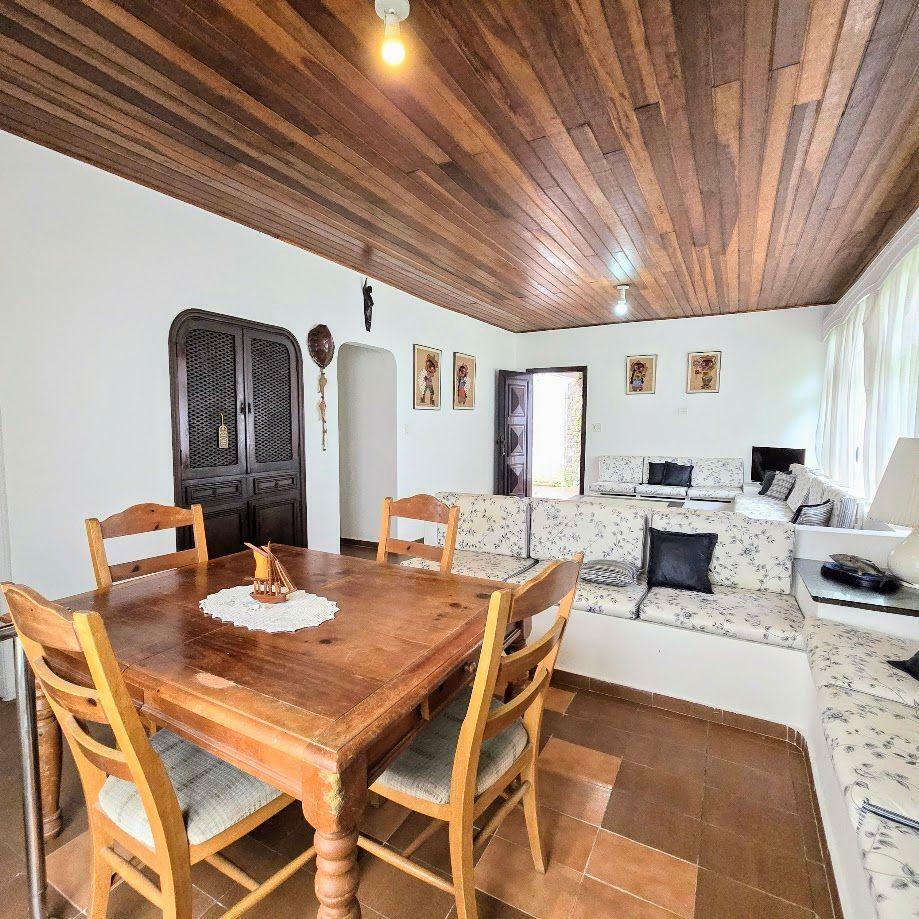 Casa à venda e aluguel com 3 quartos, 182m² - Foto 4