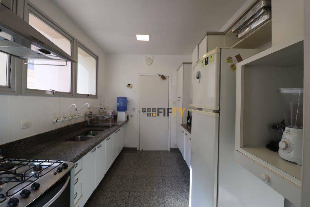 Apartamento à venda com 4 quartos, 323m² - Foto 15