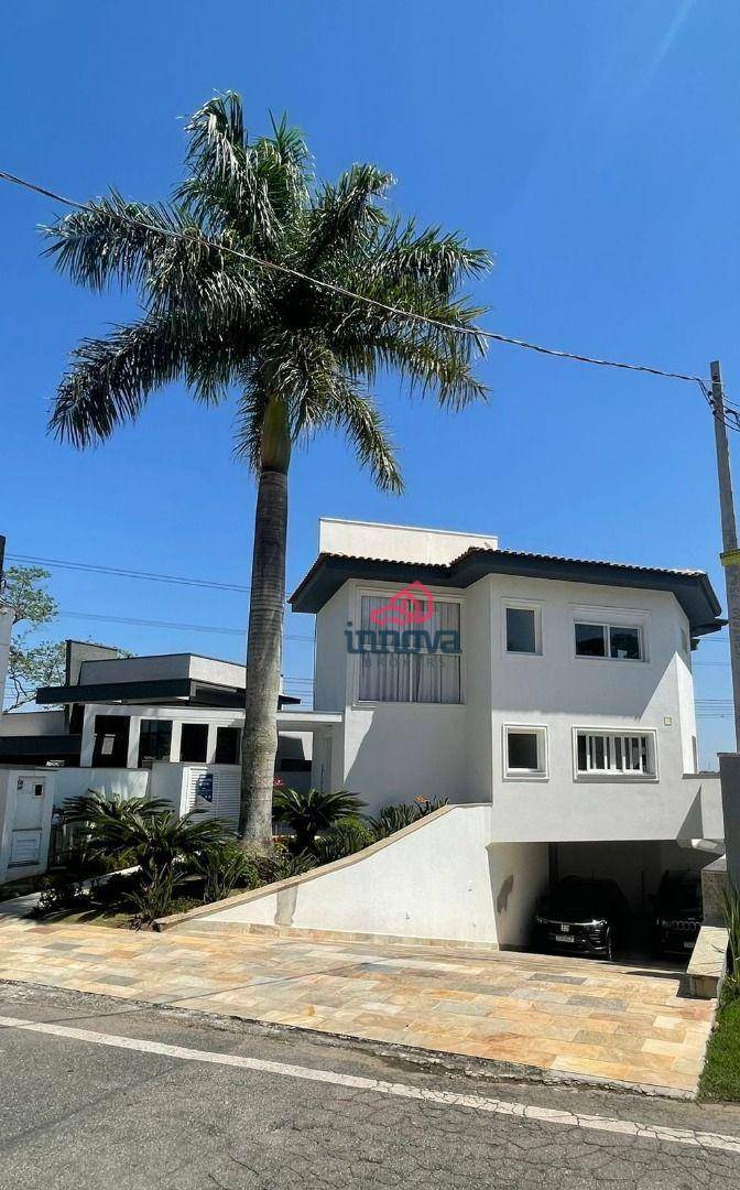 Sobrado à venda com 3 quartos, 300m² - Foto 1