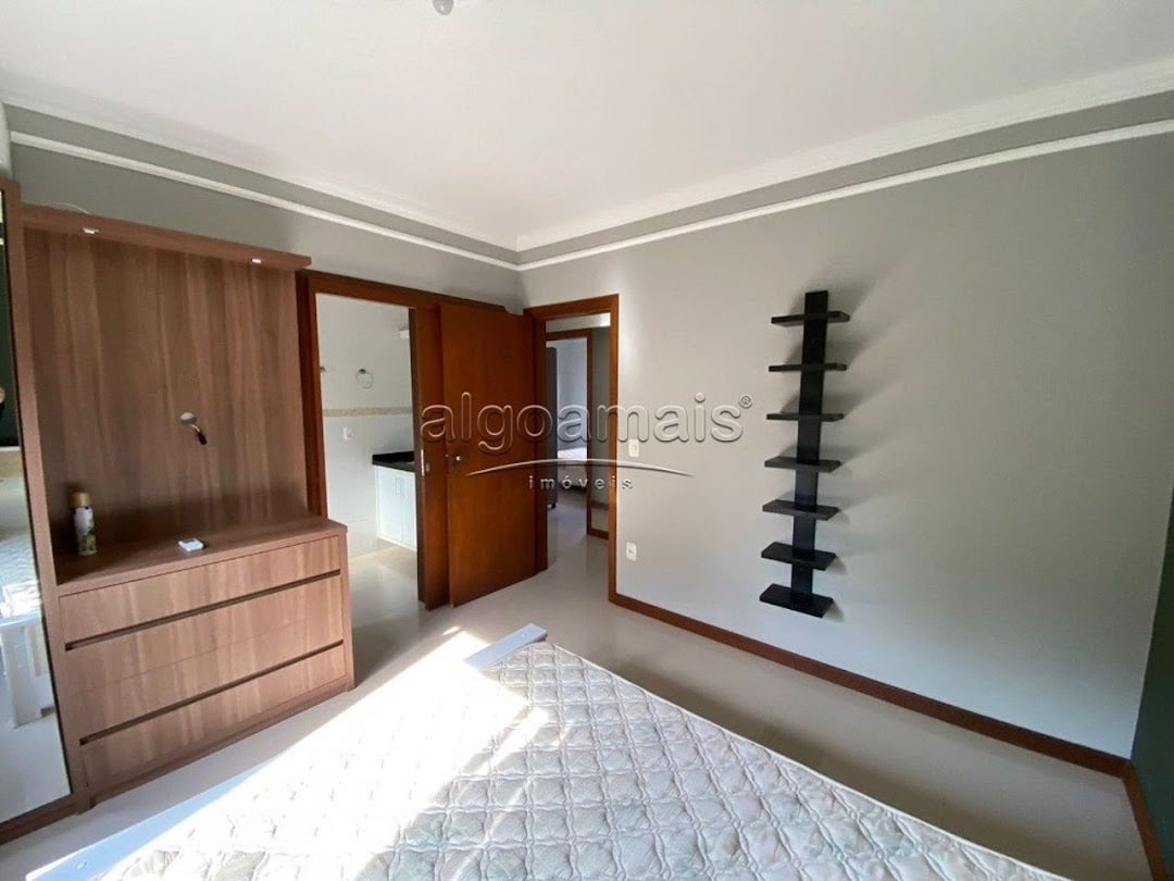 Casa à venda com 3 quartos, 158m² - Foto 18