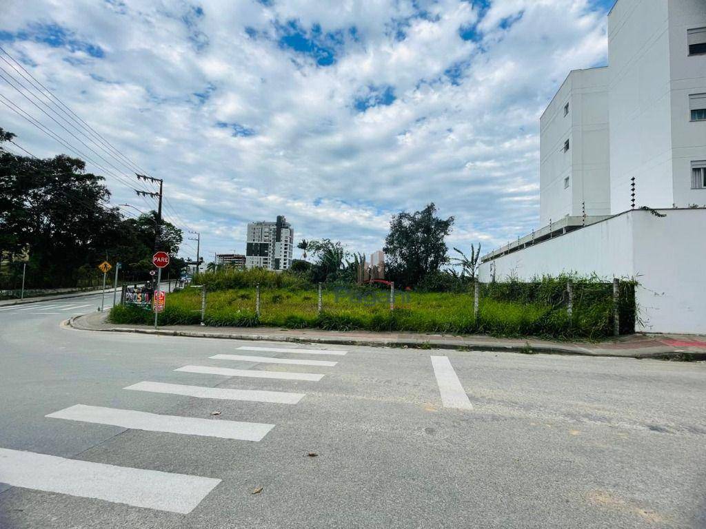 Terreno, 704 m² - Foto 3