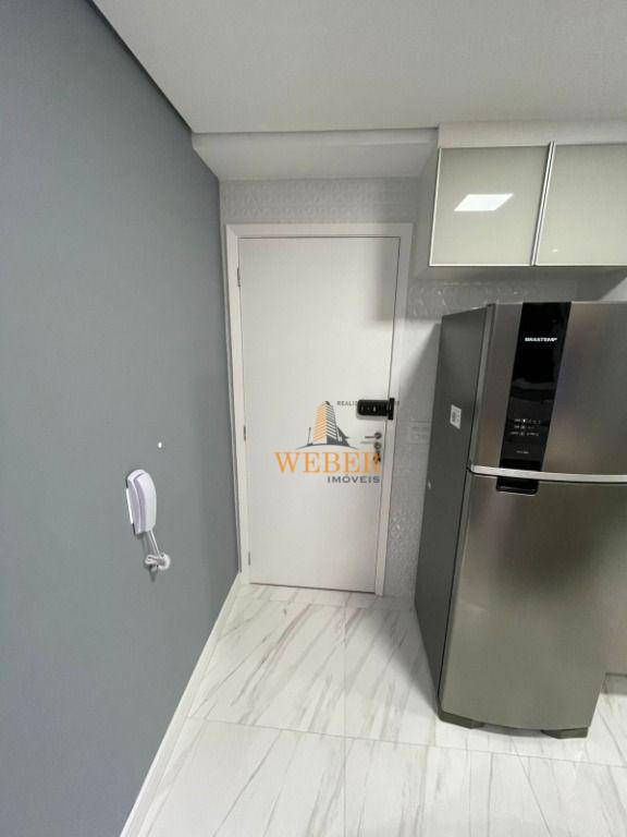 Apartamento à venda com 2 quartos, 42m² - Foto 17