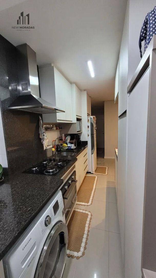 Apartamento à venda com 2 quartos, 68m² - Foto 6