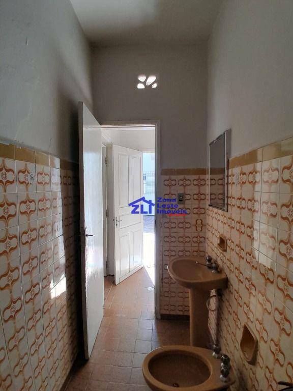 Casa à venda e aluguel com 2 quartos, 140m² - Foto 9