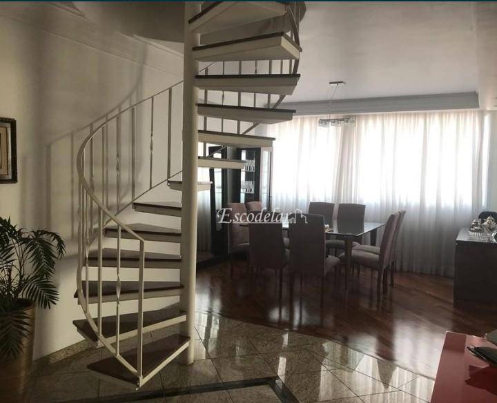 Cobertura à venda com 3 quartos, 250m² - Foto 6