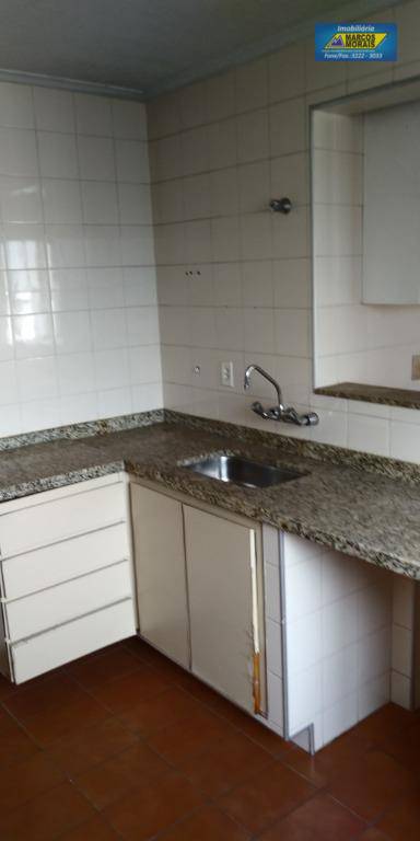 Apartamento à venda com 3 quartos, 180m² - Foto 22