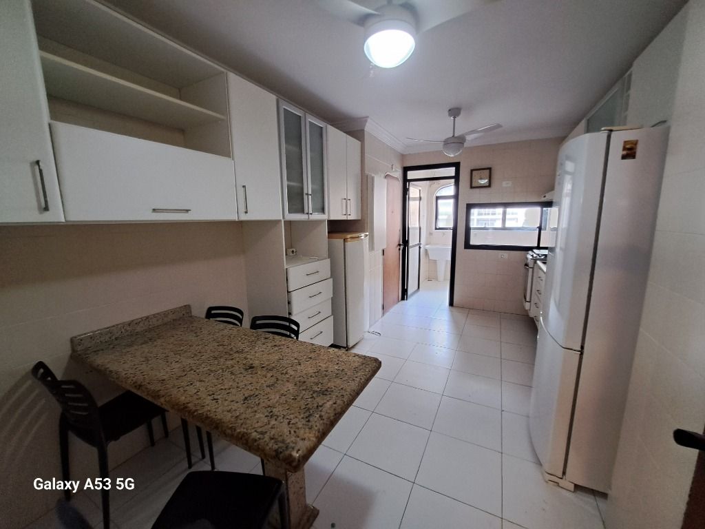 Apartamento à venda com 3 quartos, 160m² - Foto 21