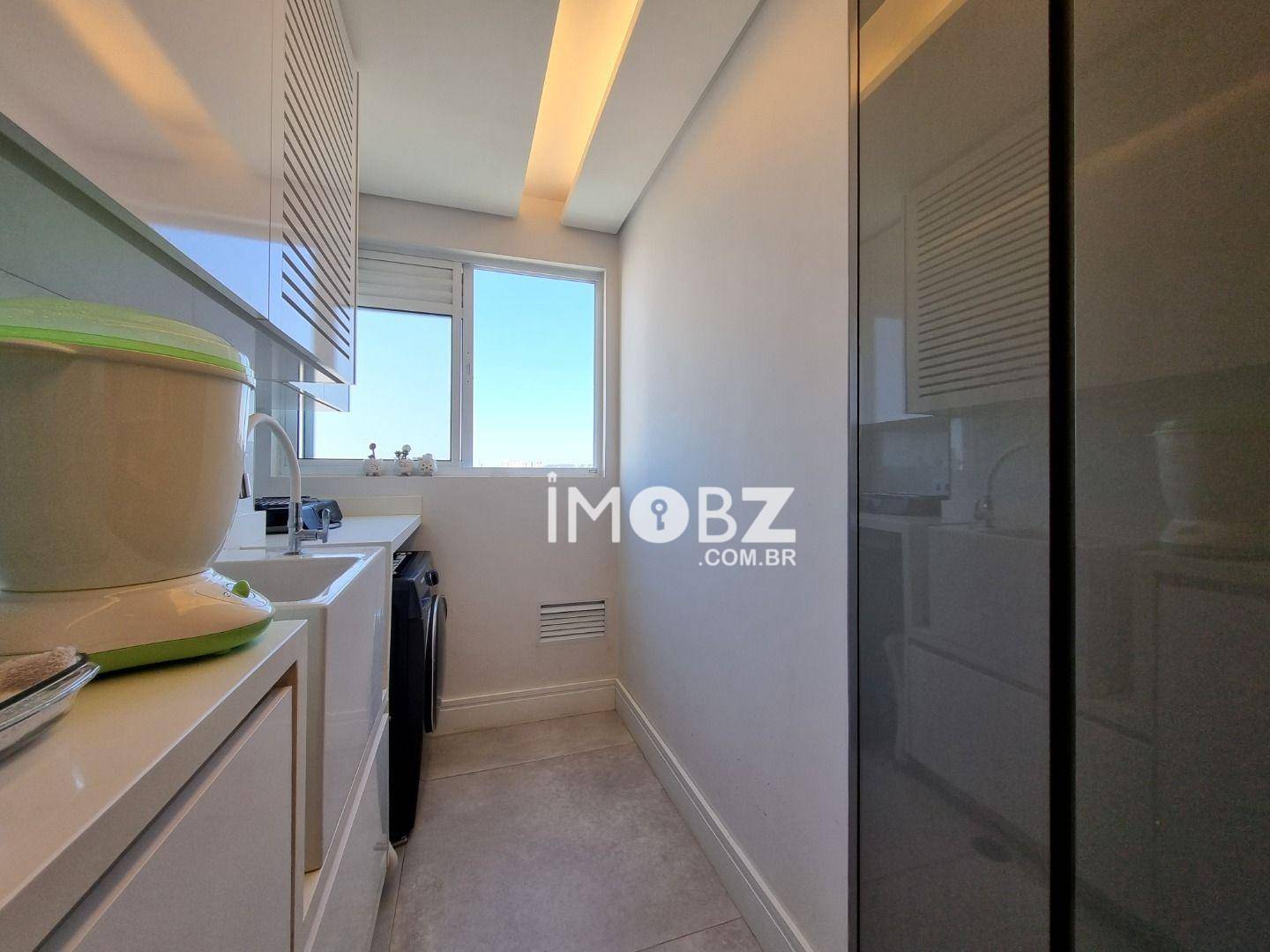 Apartamento à venda com 2 quartos, 68m² - Foto 11