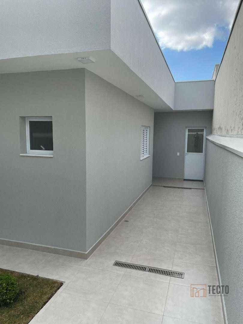 Casa à venda com 2 quartos, 63m² - Foto 8