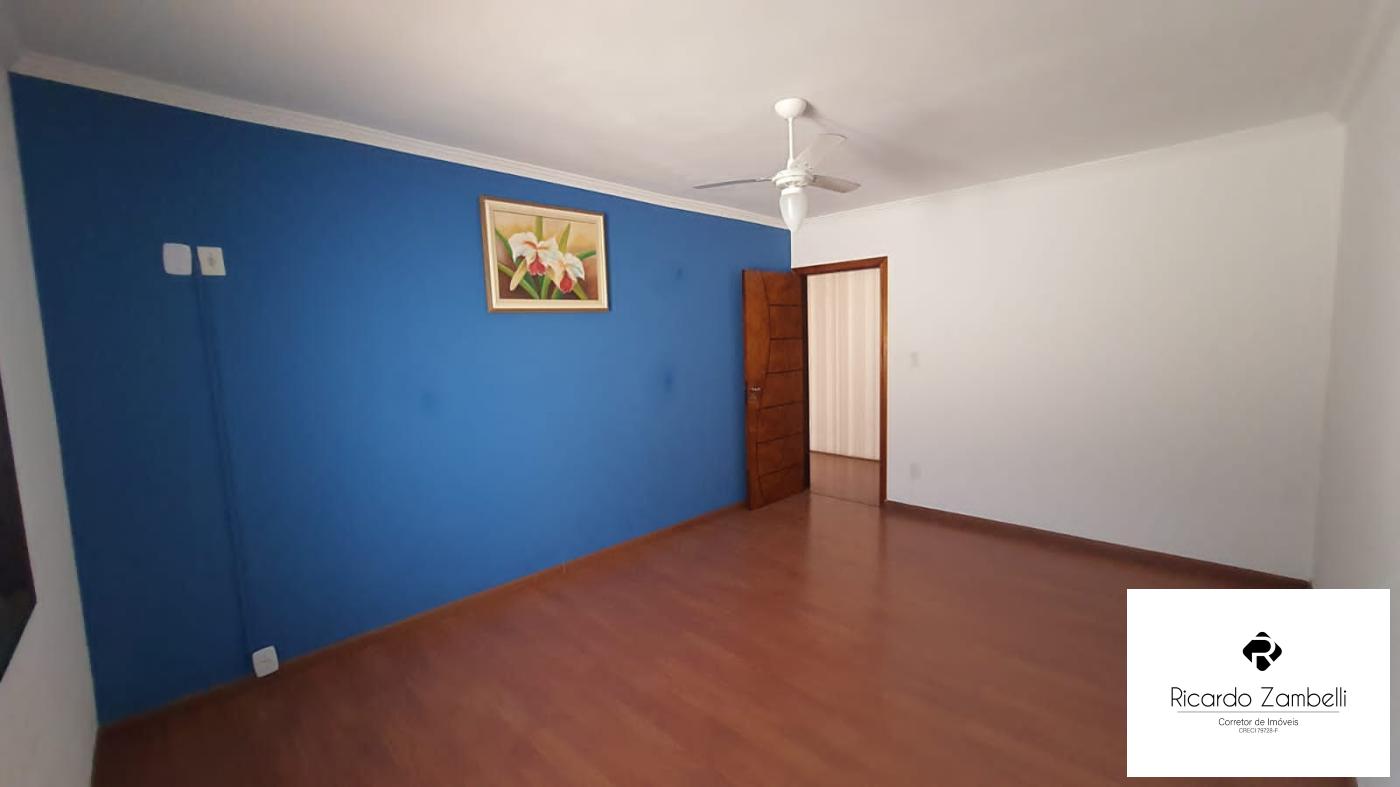 Casa à venda com 3 quartos, 300m² - Foto 7