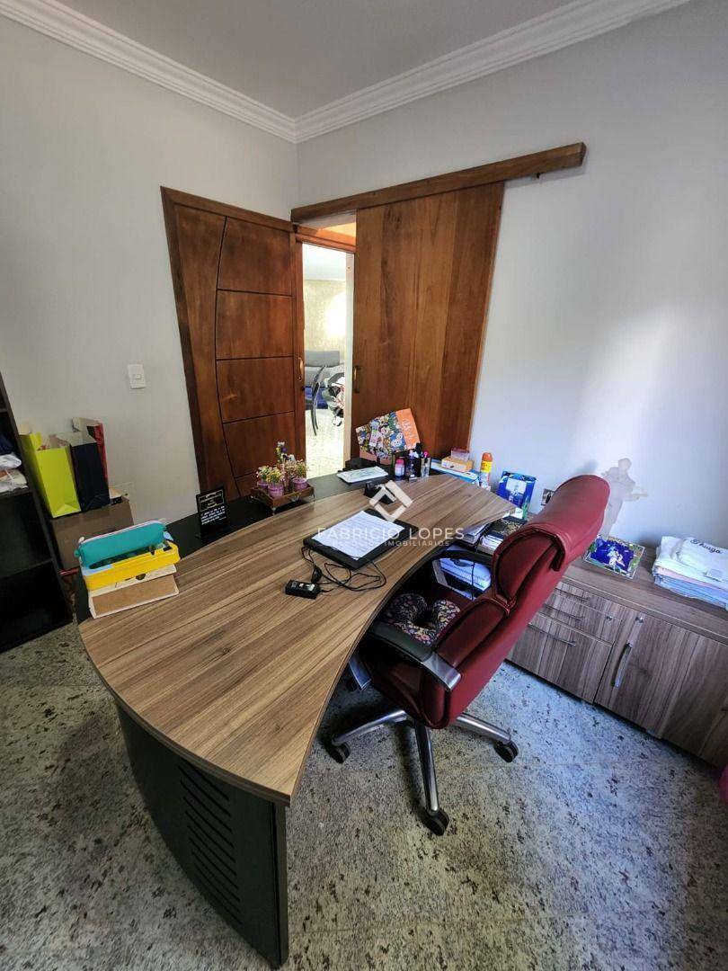 Casa à venda com 4 quartos, 390m² - Foto 24