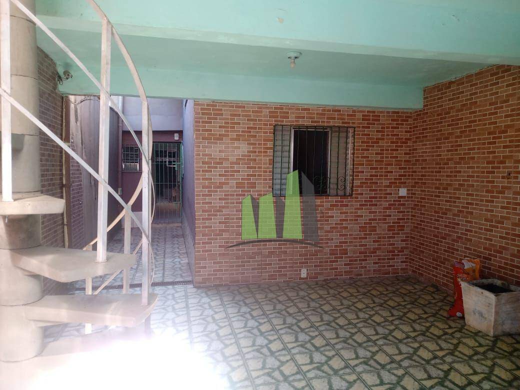 Casa à venda com 2 quartos - Foto 1