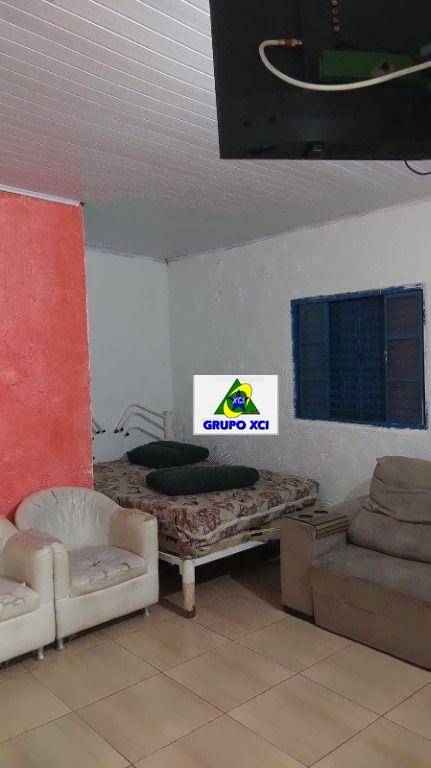 Chácara à venda com 4 quartos, 2150m² - Foto 23